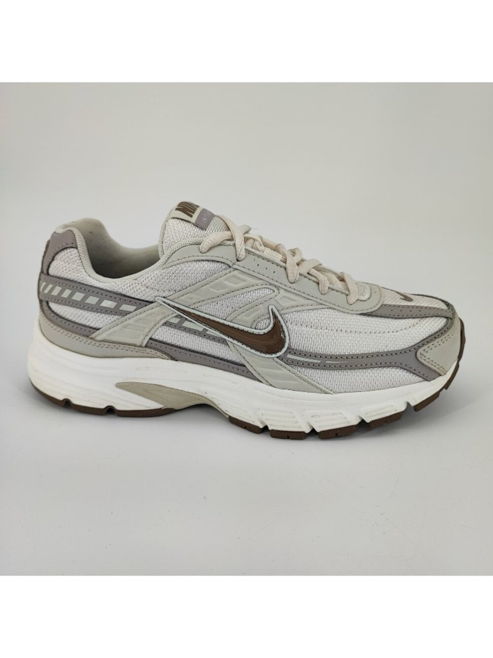 Nike Initiator Women’s 8.5 US Sneakers Mesh Gray Silver IB4339-001